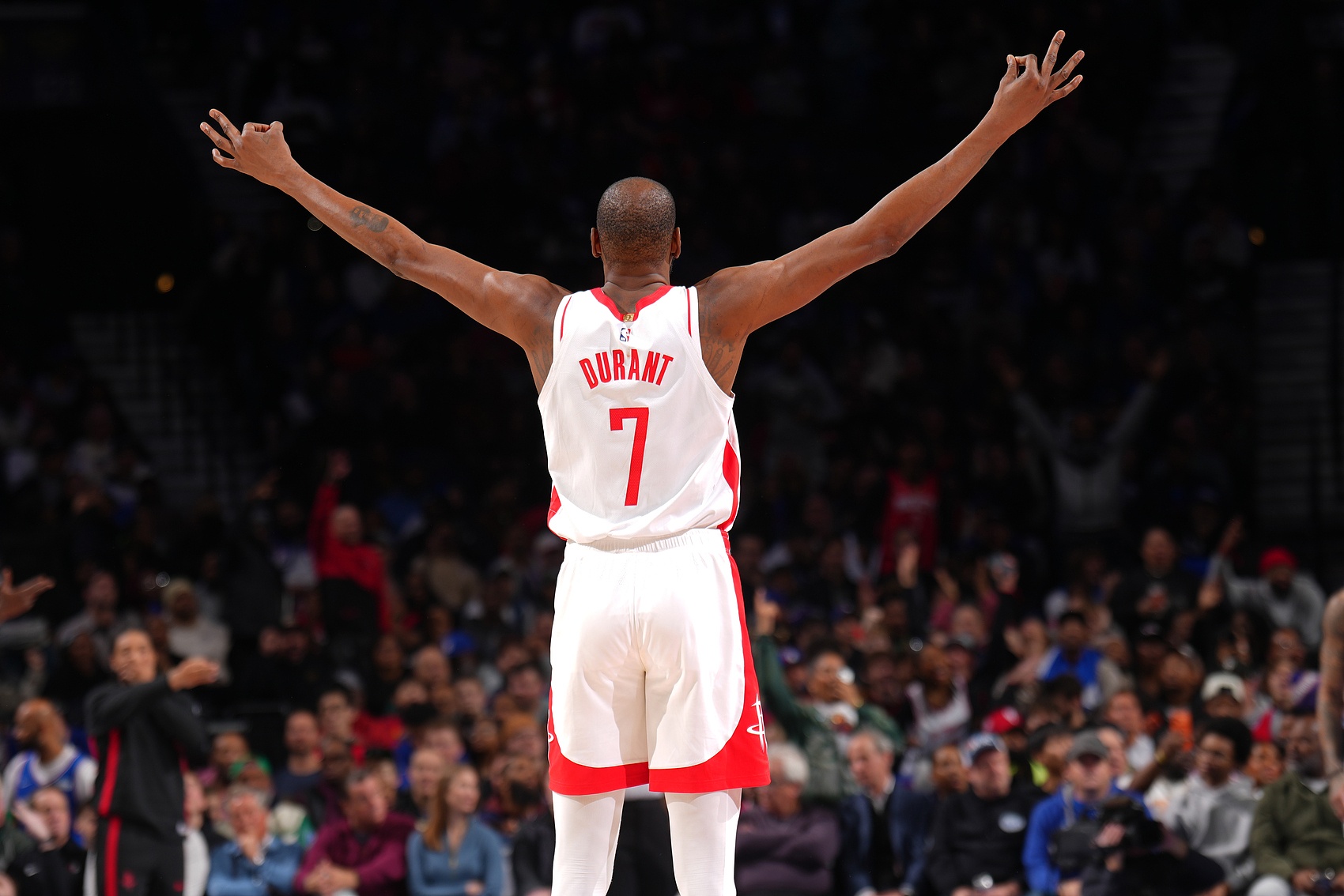 世界杯客户端升级说明-37岁的杜兰特连续3场30+ 比肩乔丹、詹姆斯、库里、卡尔·马龙