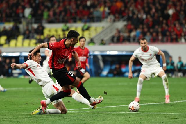 世界杯手机高清观看软件-角球定胜 蓉城2连胜